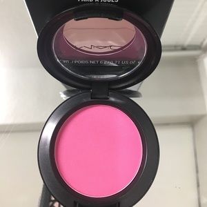 MAC Powder Blush